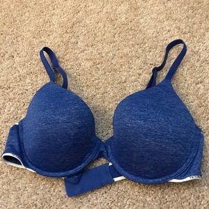New VS blue sport bra 32C